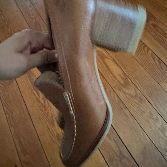 Sperry Women’s Seaport Penny Heel Loafer - Picture 3 of 4